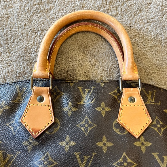Louis Vuitton Vintage Monogram Alma PM Top Handle Bag from 1993! - Picture 5 of 13